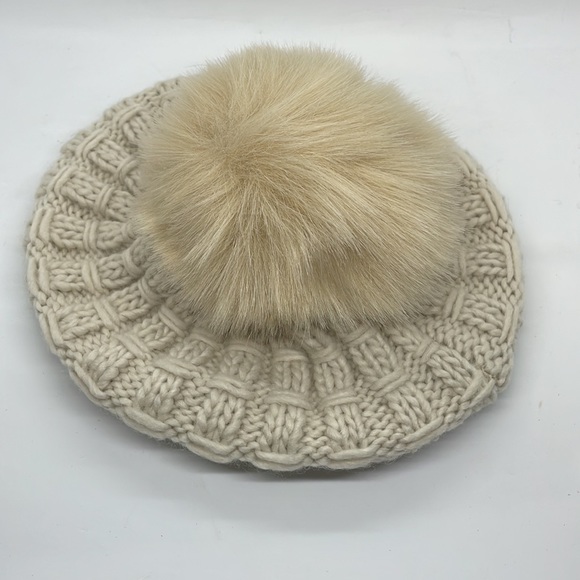 Kyi Kyi Pom knit beret/beanie - Picture 12 of 16